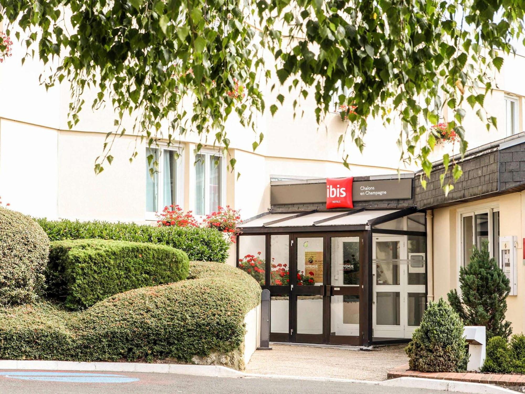 Ibis Chalons En Champagne Hotel Exterior photo