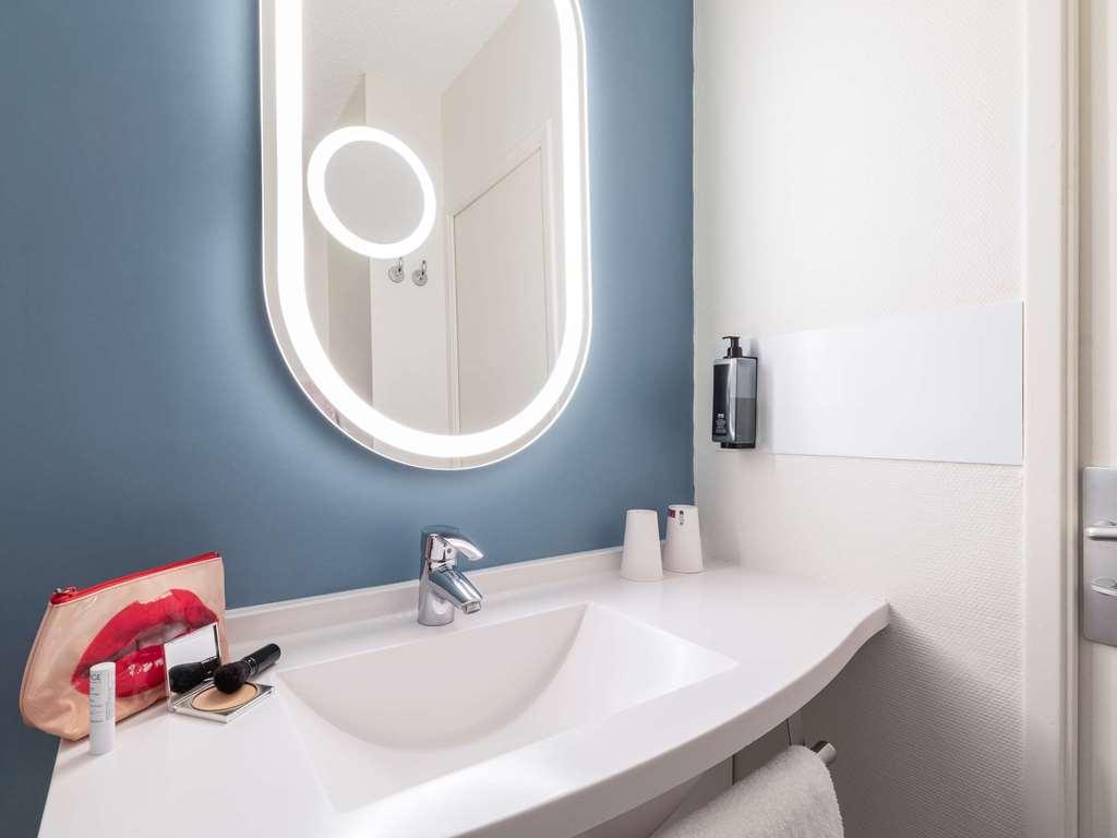 Ibis Chalons En Champagne Hotel Room photo